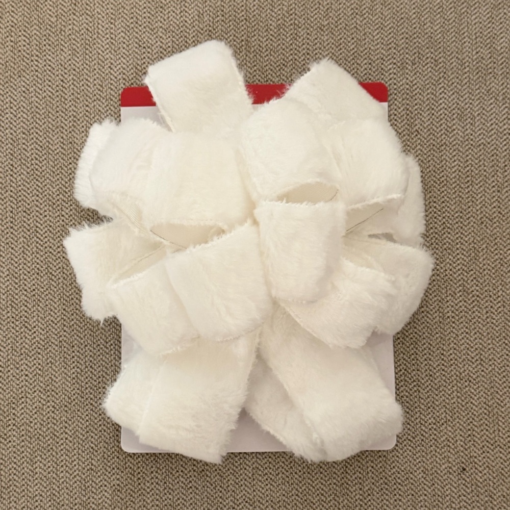 White Faux Fur Tree Bows - Bundle of 6